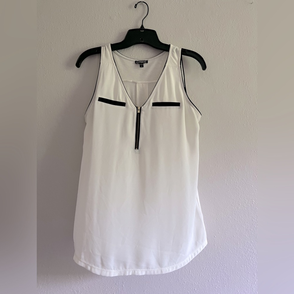 Zip front tank